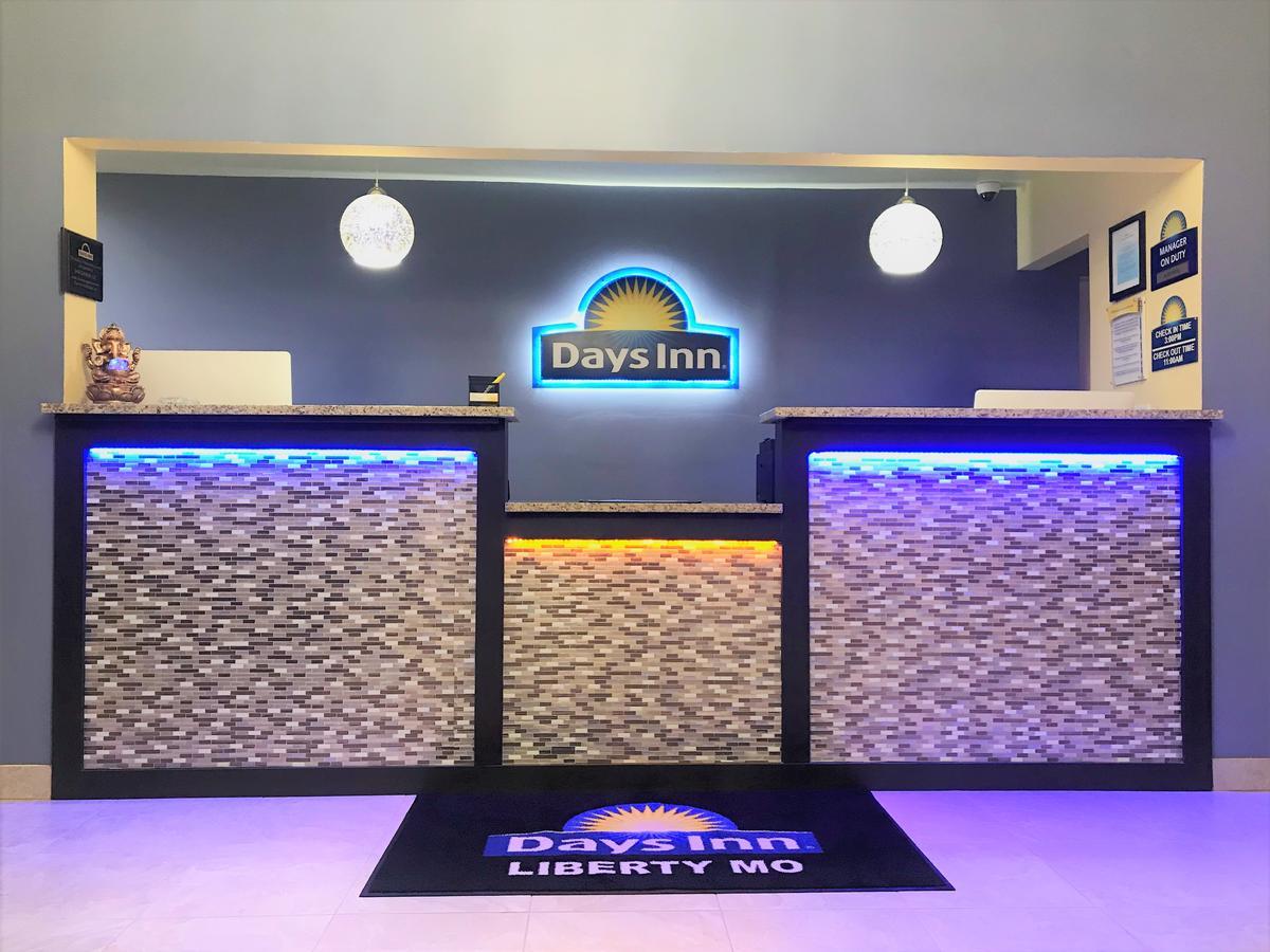 Days Inn By Wyndham Liberty/Ne Kansas City Exterior foto